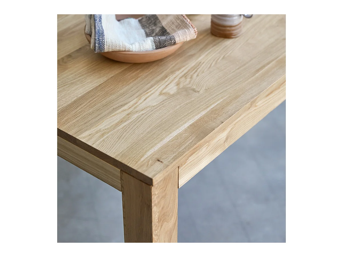 Esstisch Eden aus massiver Eiche 150x75