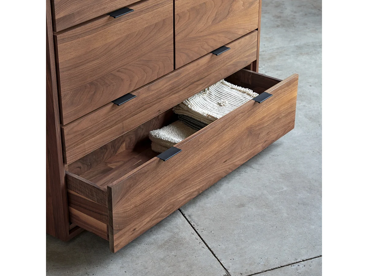 Kommode Senson aus Nussbaumholz mit 3 Schubladen