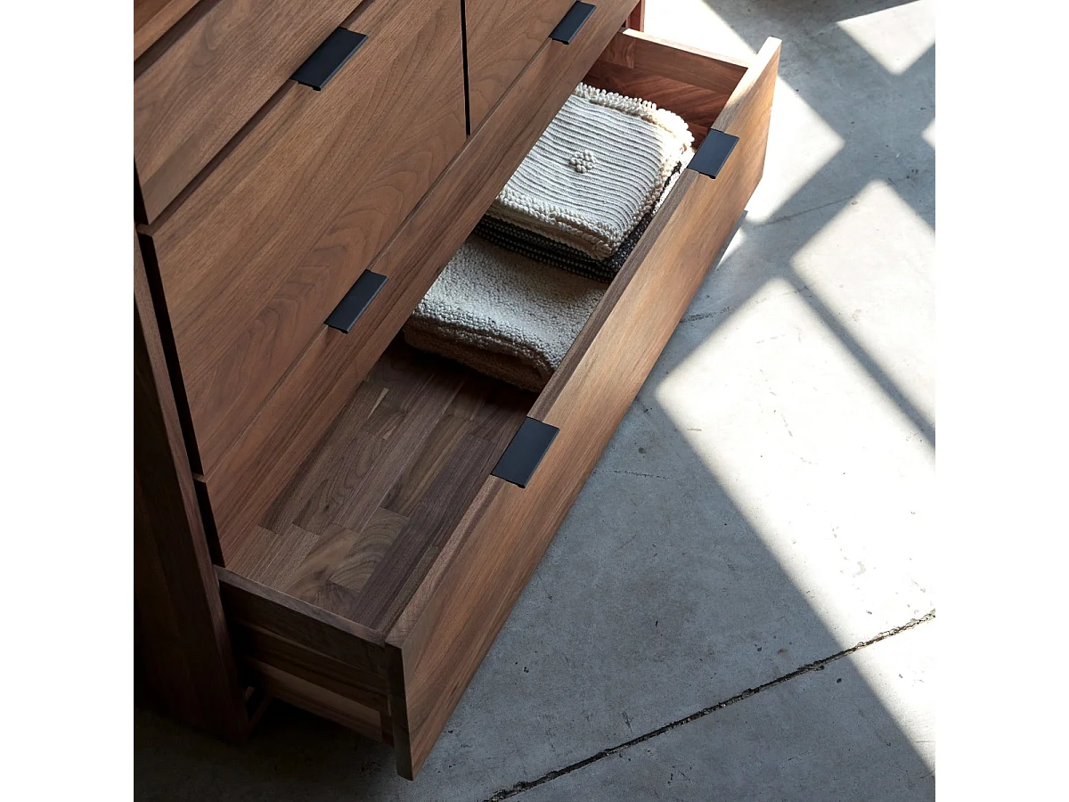 Kommode Senson aus Nussbaumholz mit 3 Schubladen