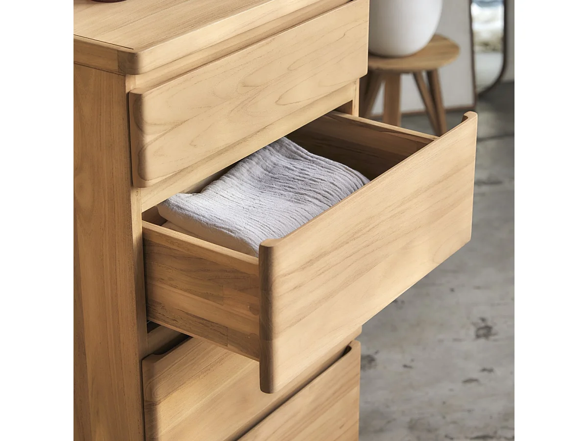 Hochkommode Nino aus massivem Teakholz