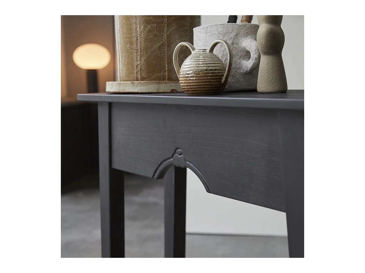 Konsole Thaki Black aus massivem Kiefernholz 80