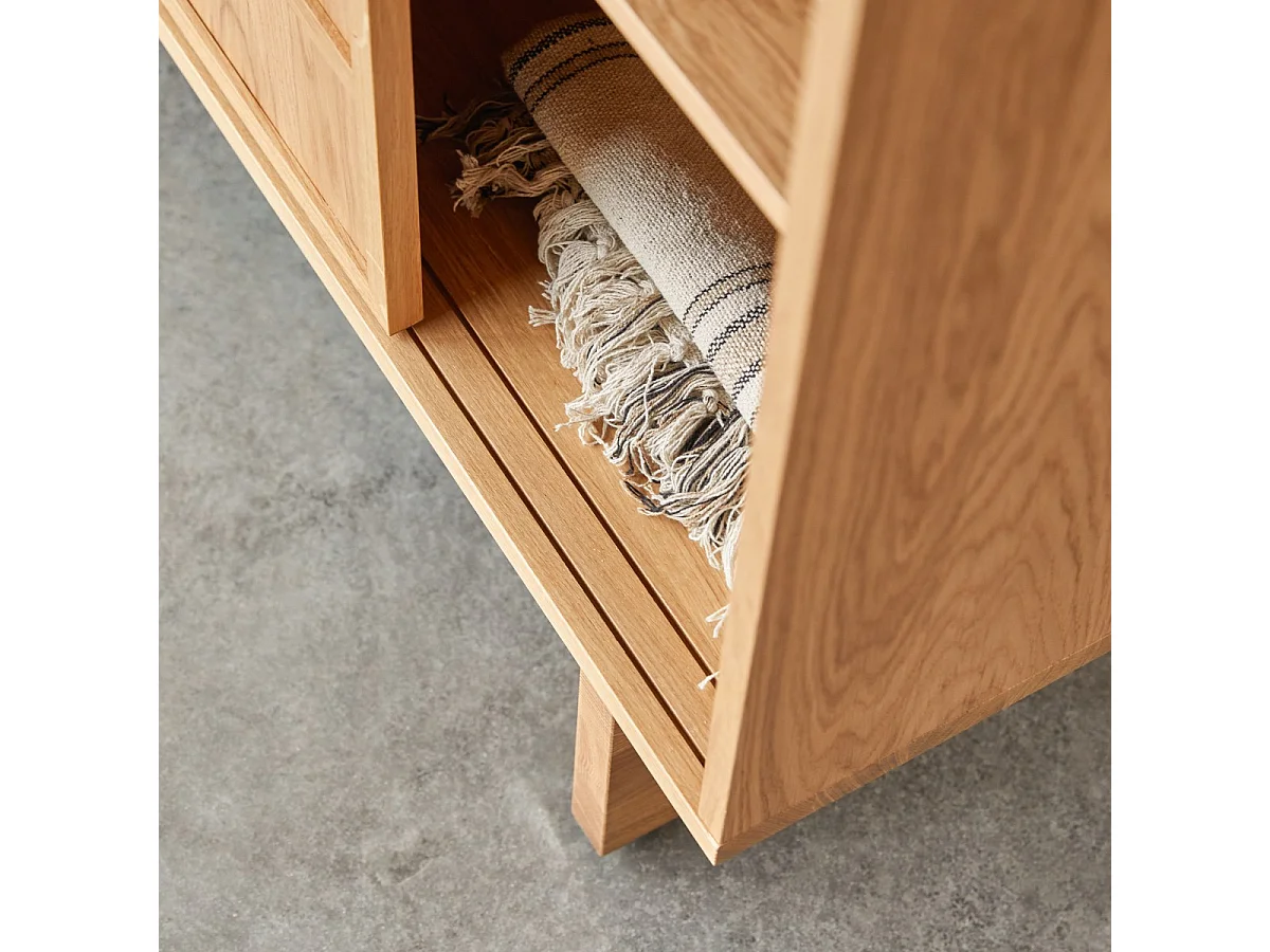 Armadio in rovere massello Miu