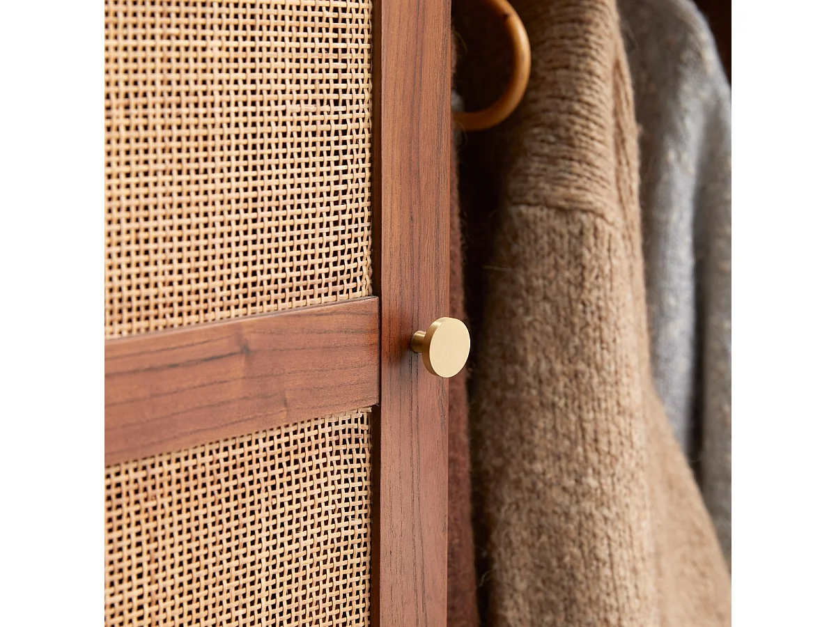 Esszimmerschrank Lisbeth aus Ulmenholz und Rattangeflecht