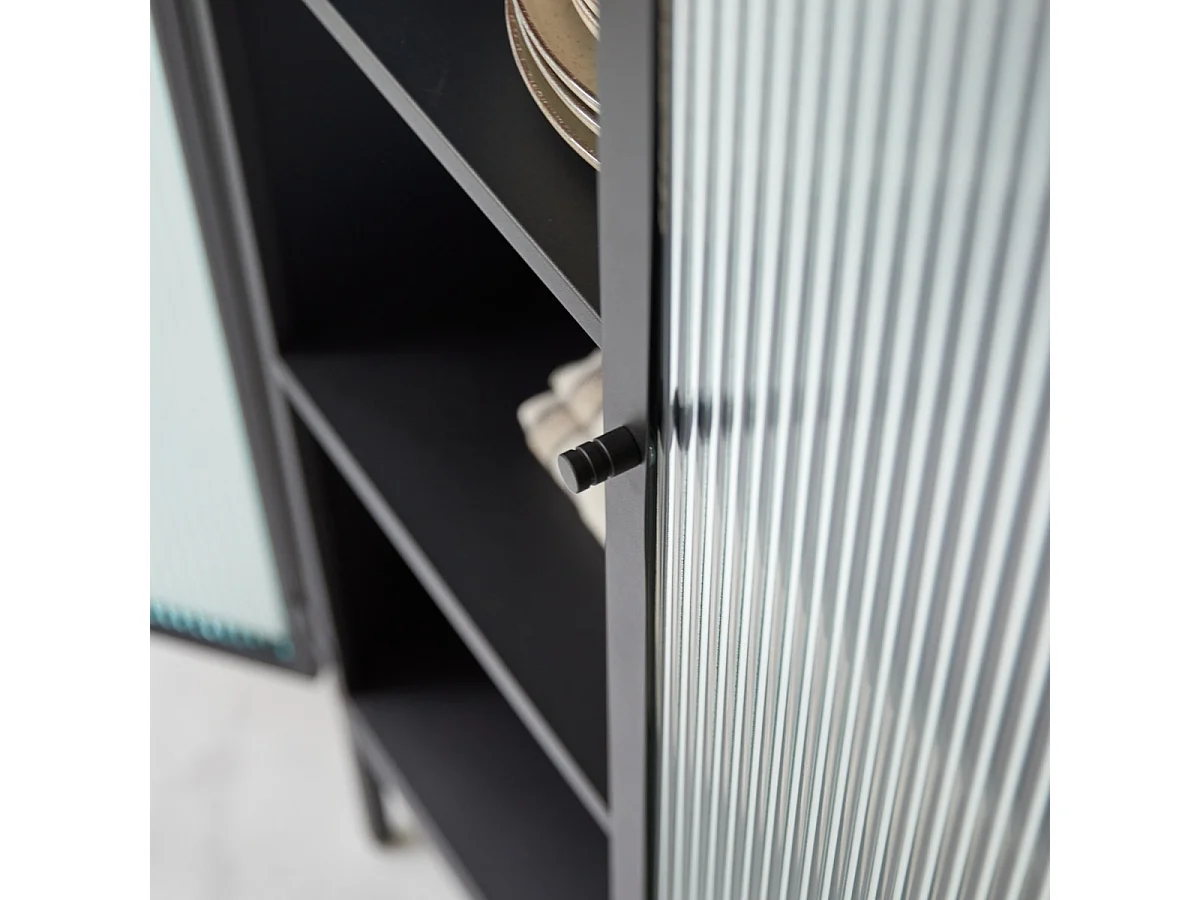 Armadio in metallo verniciato Annet