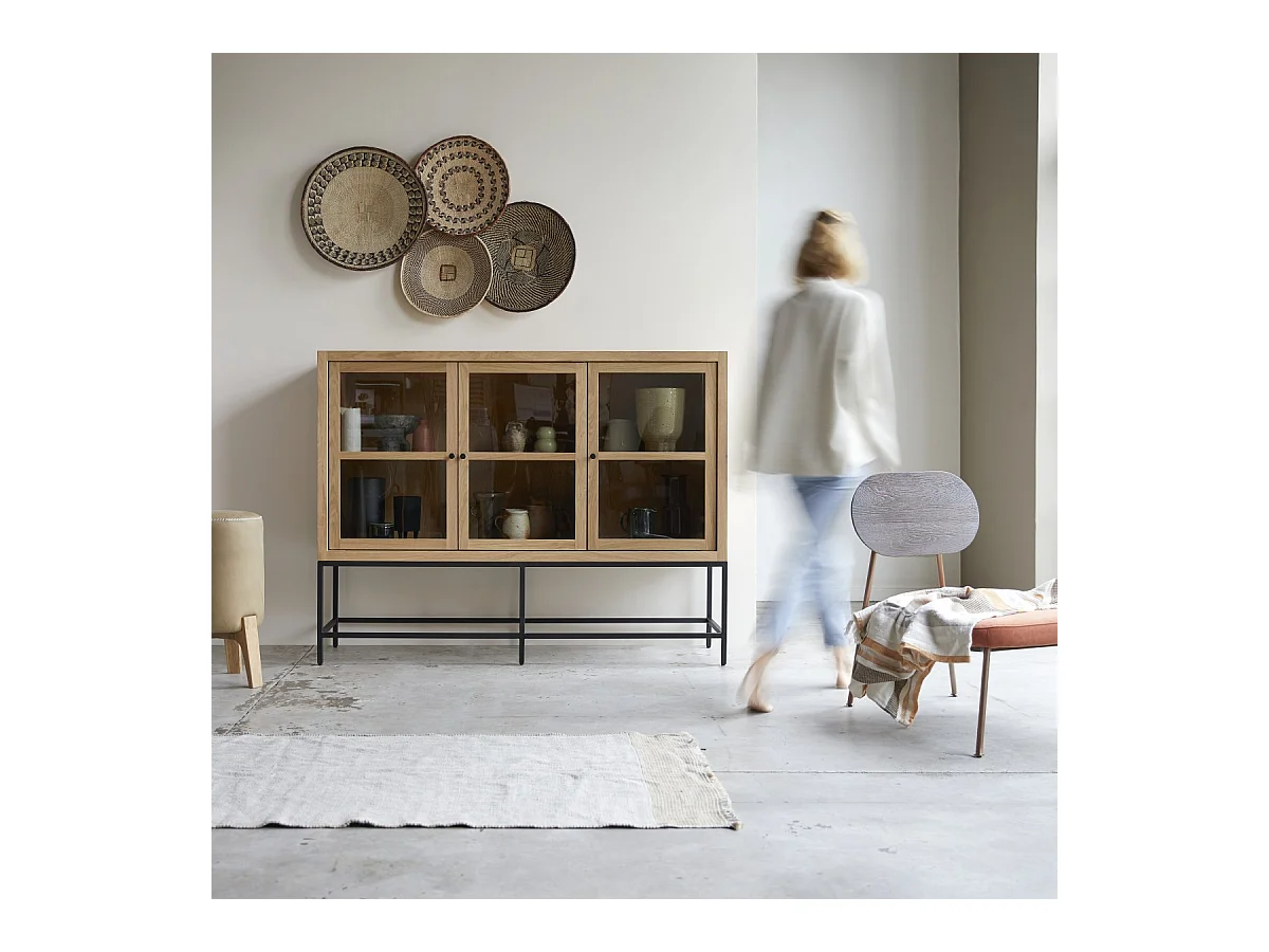 Vitrine basse en bois de chêne massif 160 Babeth