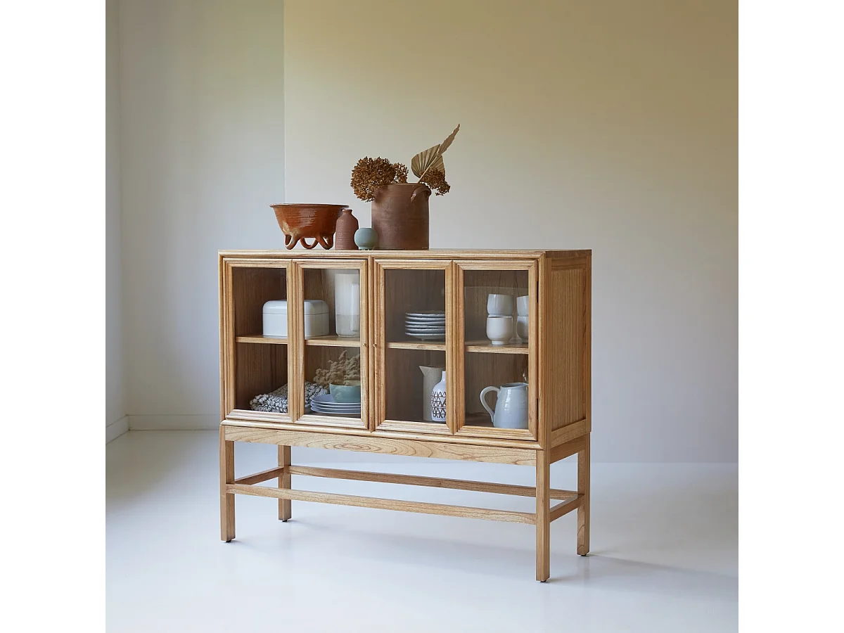 Vitrine aus Mindiholz mit Glasfront 120 cm Massivholz Tikamoon