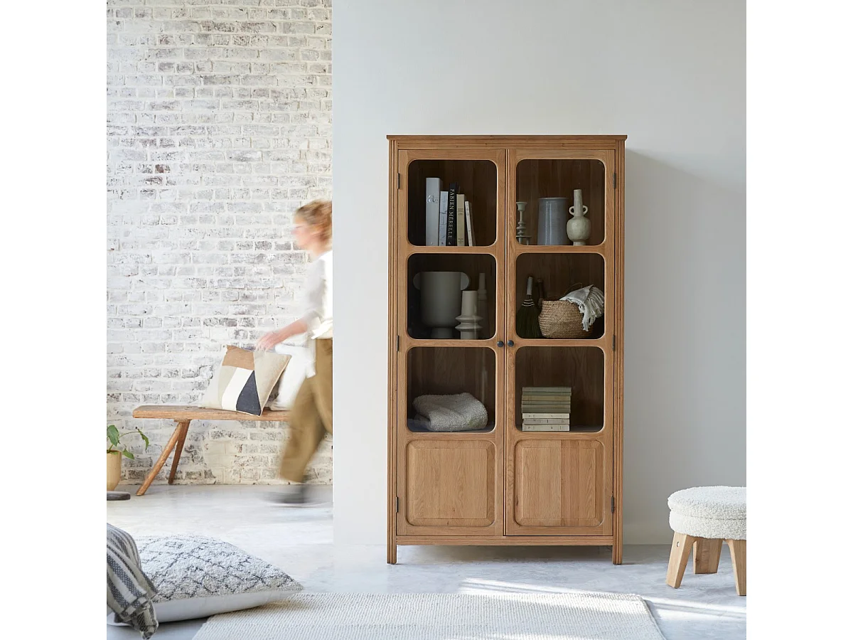 Geschirrschrank Marthe aus massivem Eichenholz 180