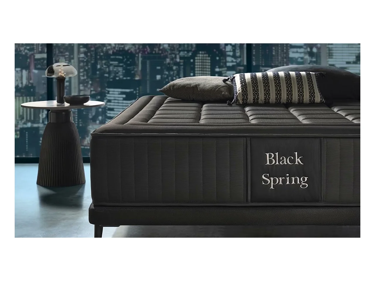 Matelas Ressorts Ensachés Black Spring Royal, 200x200 cm -Moonia