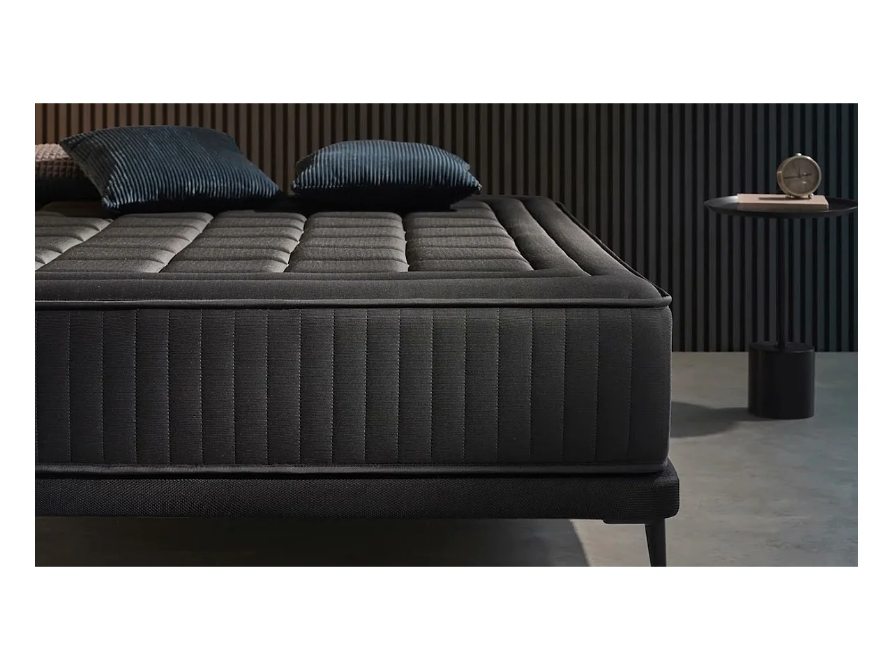 Matelas Mousse à memoire de forme Magnum Black, 120x200 cm -Moonia