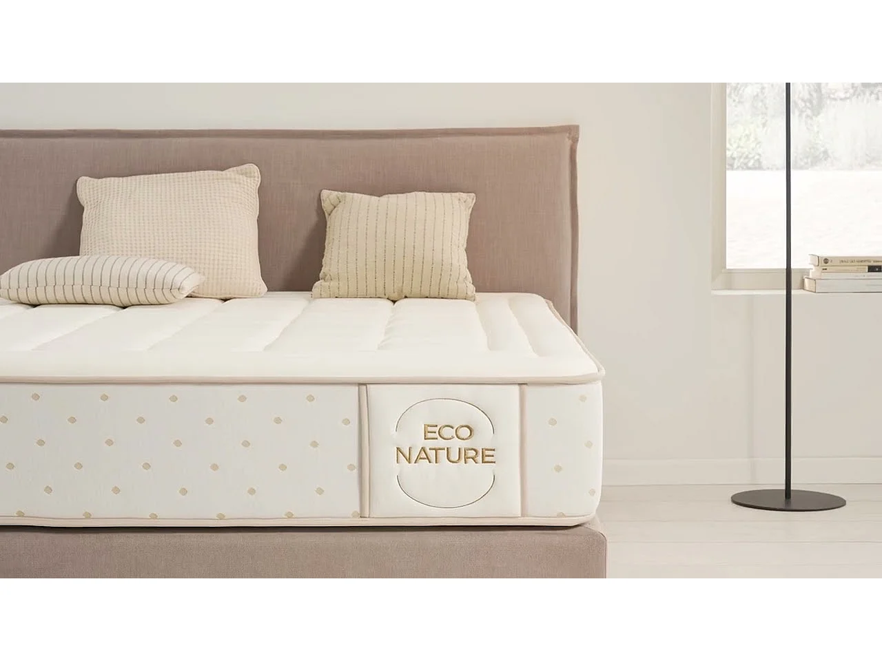 Matelas Mousse à memoire de forme Eco Nature Memory Foam, 150x200 cm -Moonia