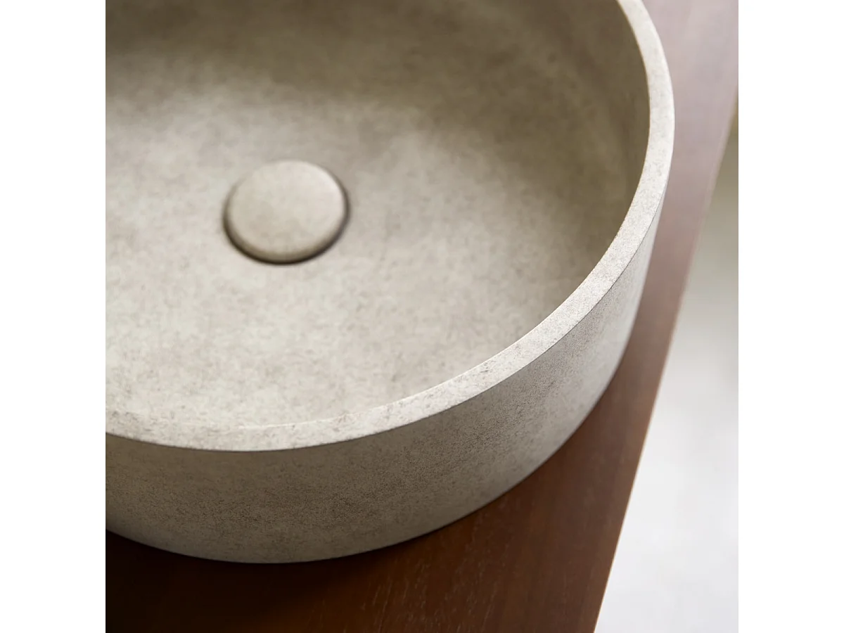 Rundes Waschbecken Gina aus grauem Beton
