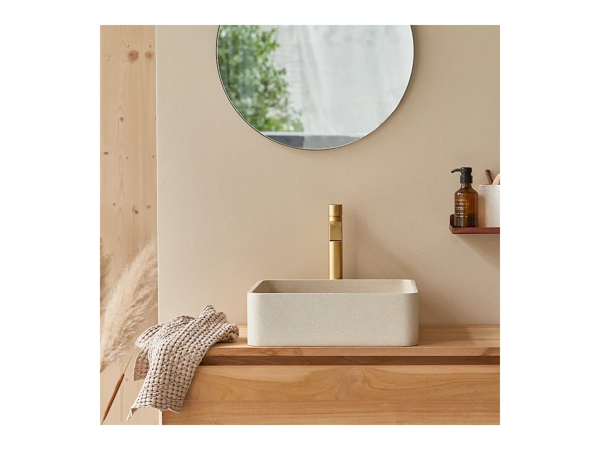 Quadratischer Waschtisch Thais aus cremefarbenem Terrazzo