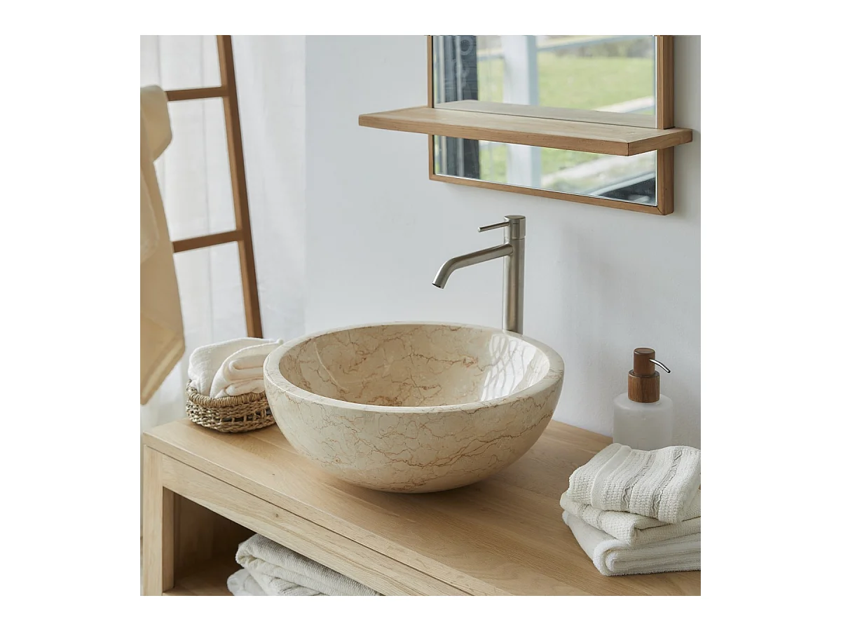 Lavabo da appoggio tondo in marmo chiaro color crema Tikamoon