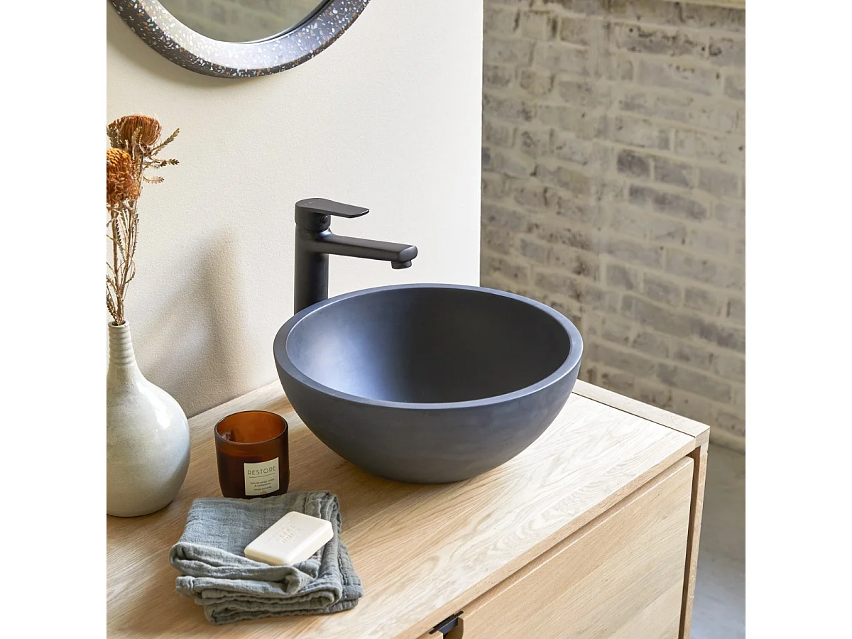 Lavabo tondo in battuto di terrazzo black Micha