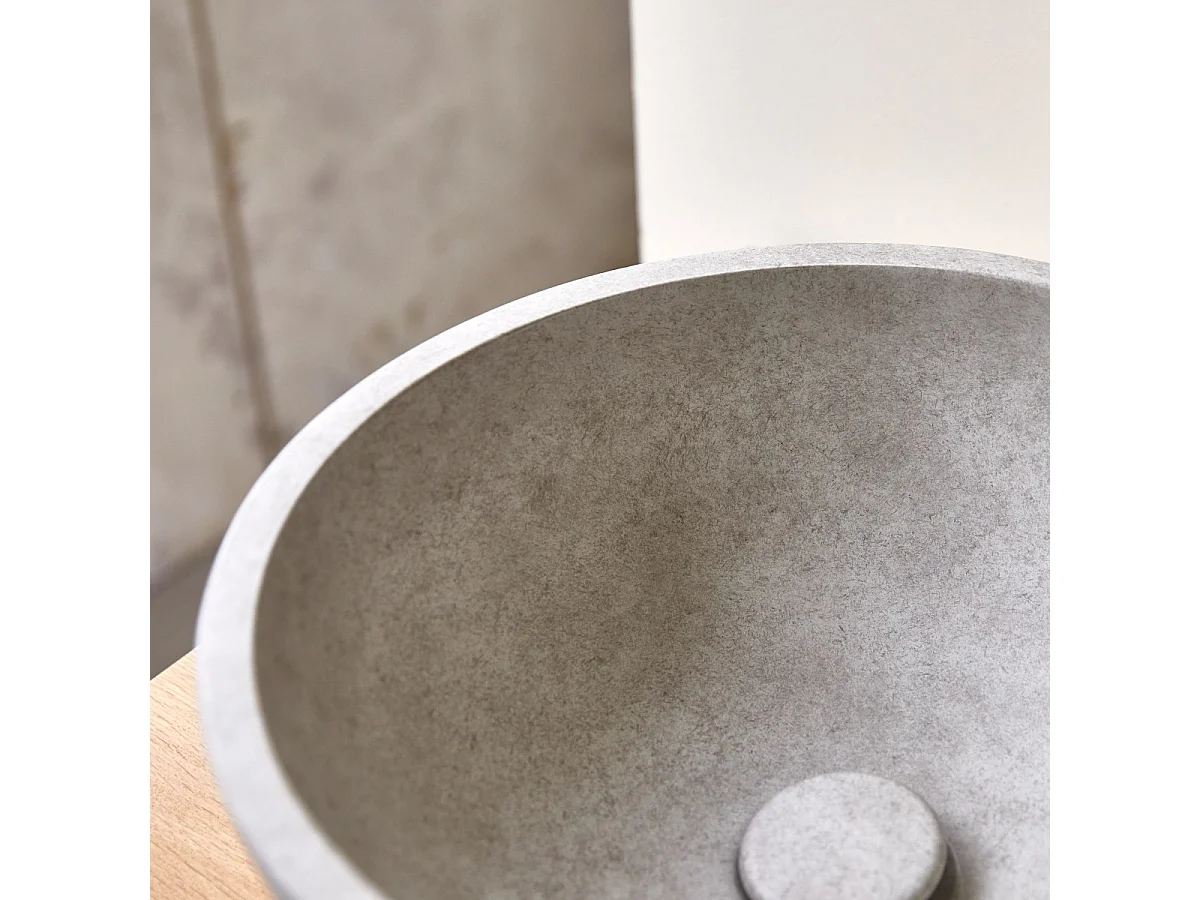 Rundes Waschbecken Gina aus grauem Beton