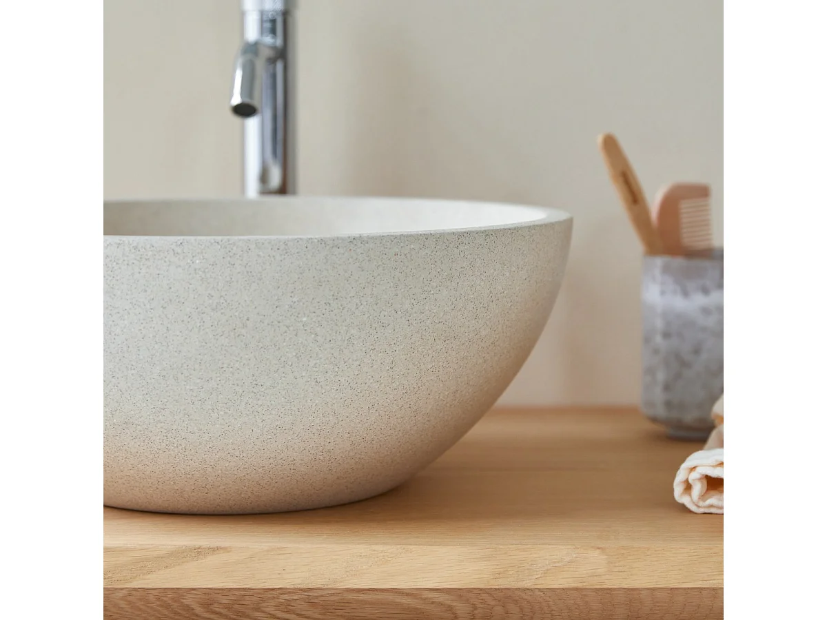 Lavabo tondo in battuto di terrazzo cream Micha