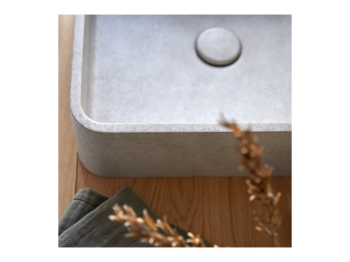 Quadratischer Waschtisch aus grauem Beton Thaïs