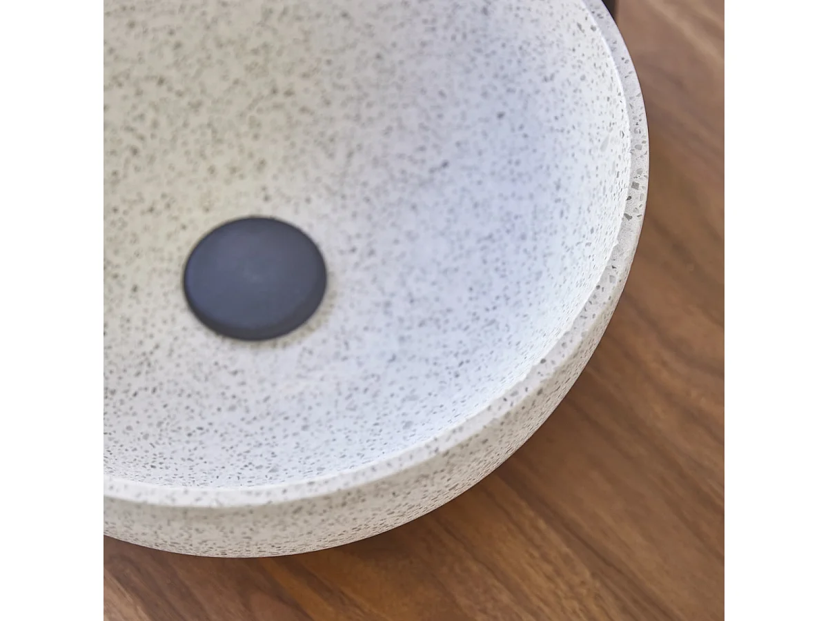 Lavabo in battuto di terrazzo premium white Elea