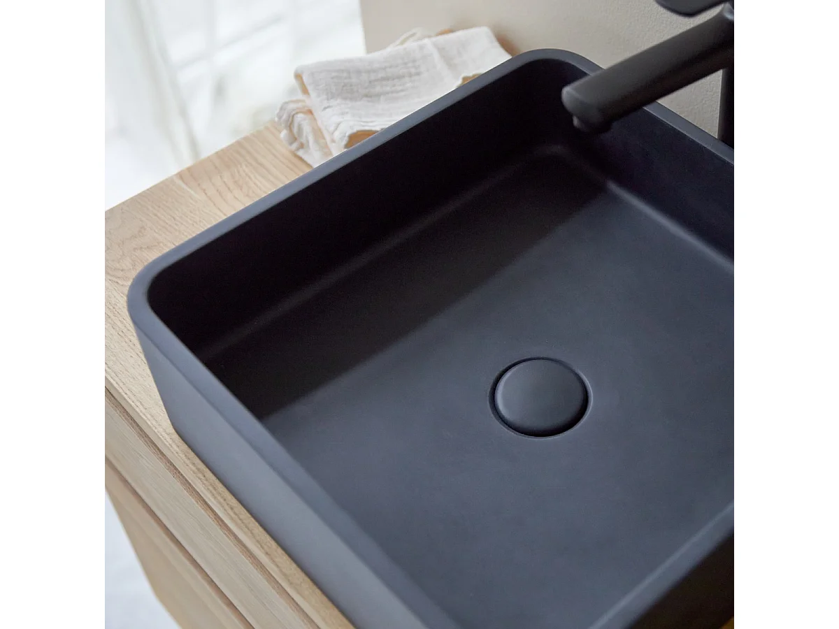Lavabo quadrato in terrazzo black Thaïs