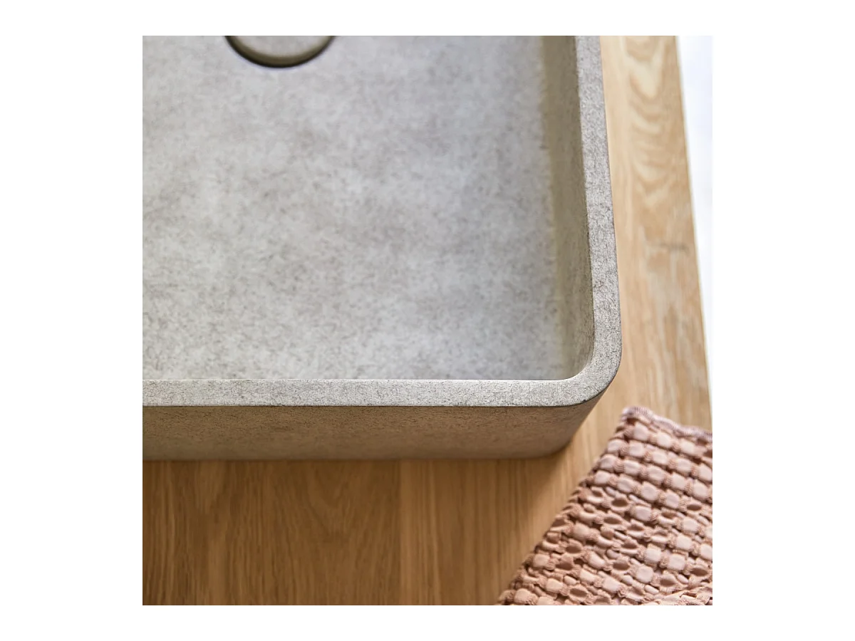 Waschbecken Iris aus grauem Beton