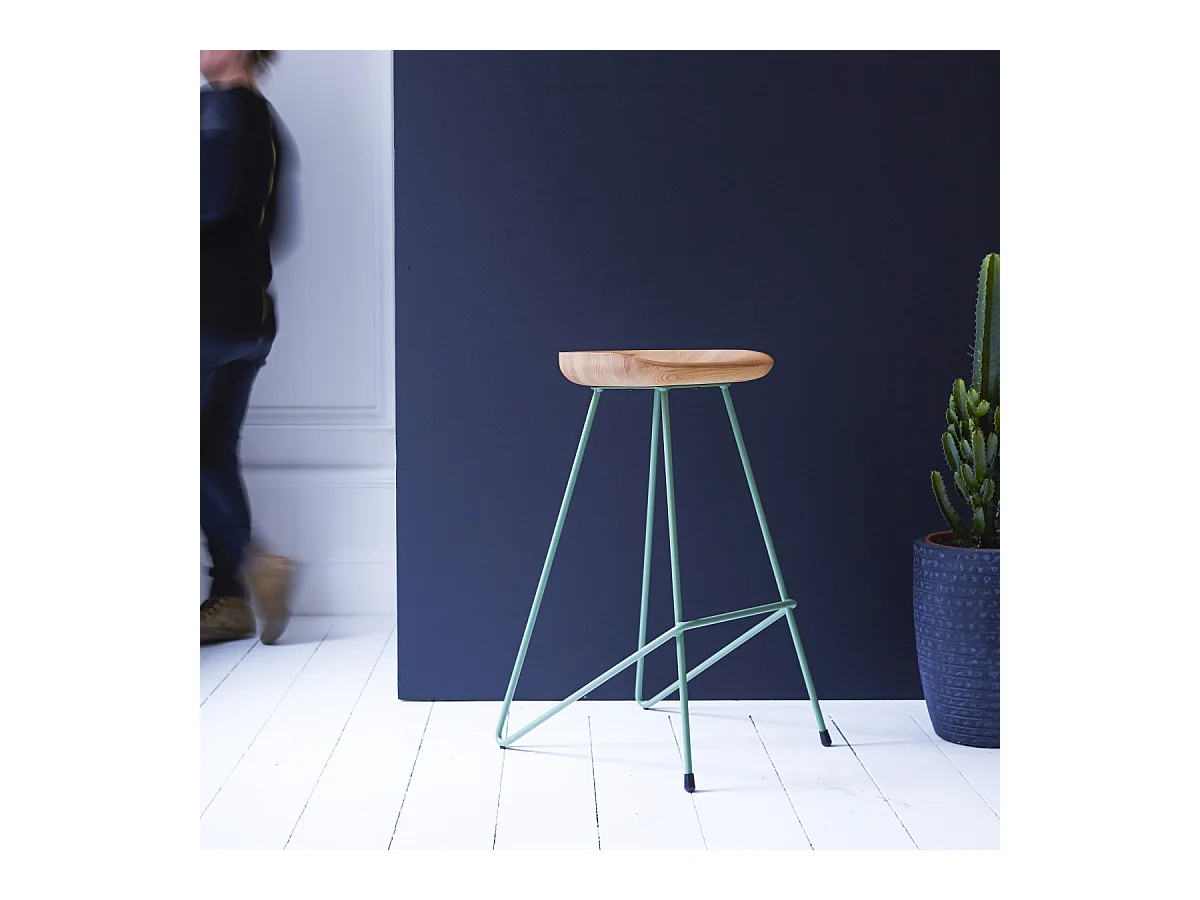 Hocker Barhocker mit grünem Metall demontierbar