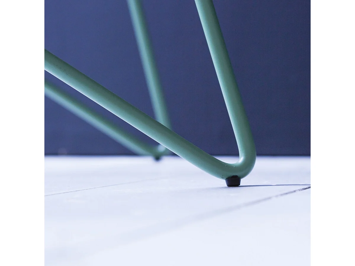 Hocker Barhocker mit grünem Metall demontierbar