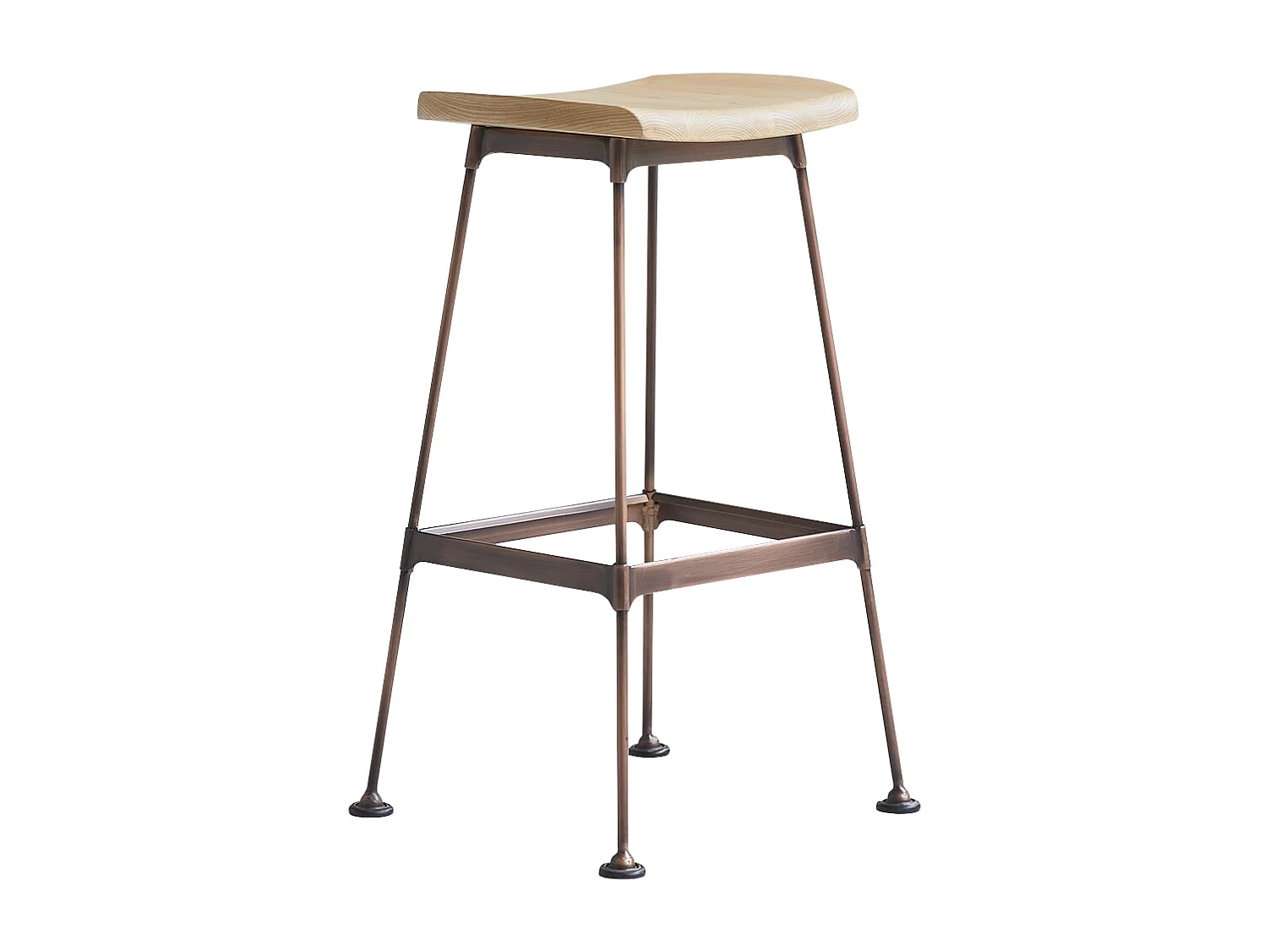 Hoher Hocker Diego copper aus Metall und Eschenholz