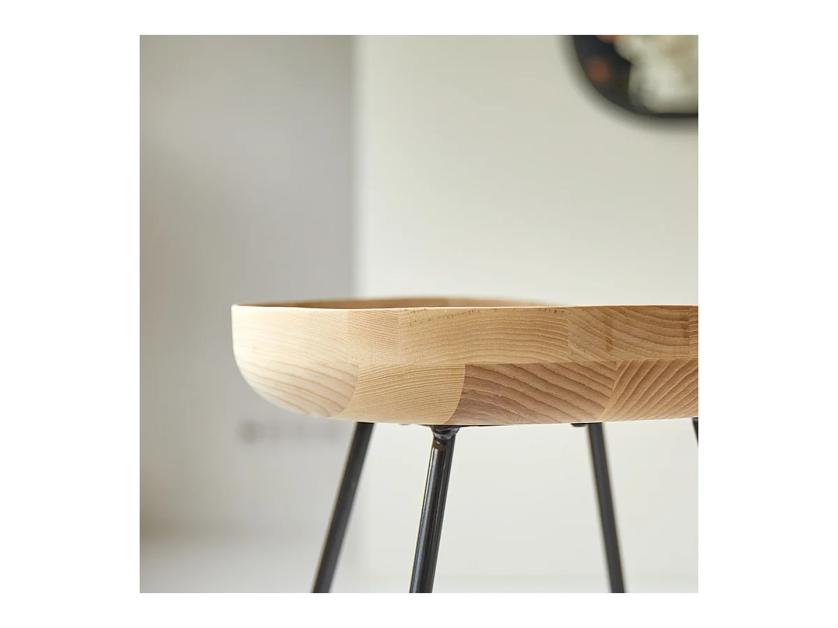 Hocker Barhocker mit schwarzem Metall