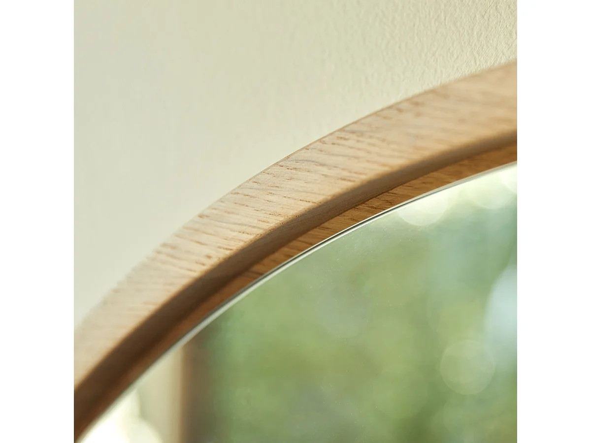 Runder Spiegel Fanie aus massivem Eichenholz 90 × 90