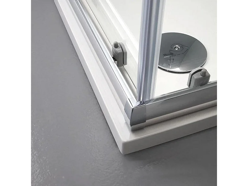 Vierkante douchecabine met schuifdeuren "Genova Two" in glanzend gehard glas cm 70x70 185h