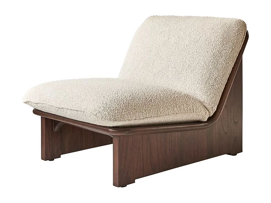 Poltrona in legno massello di mindi con tessuto bouclé écru Folk, 1 posto