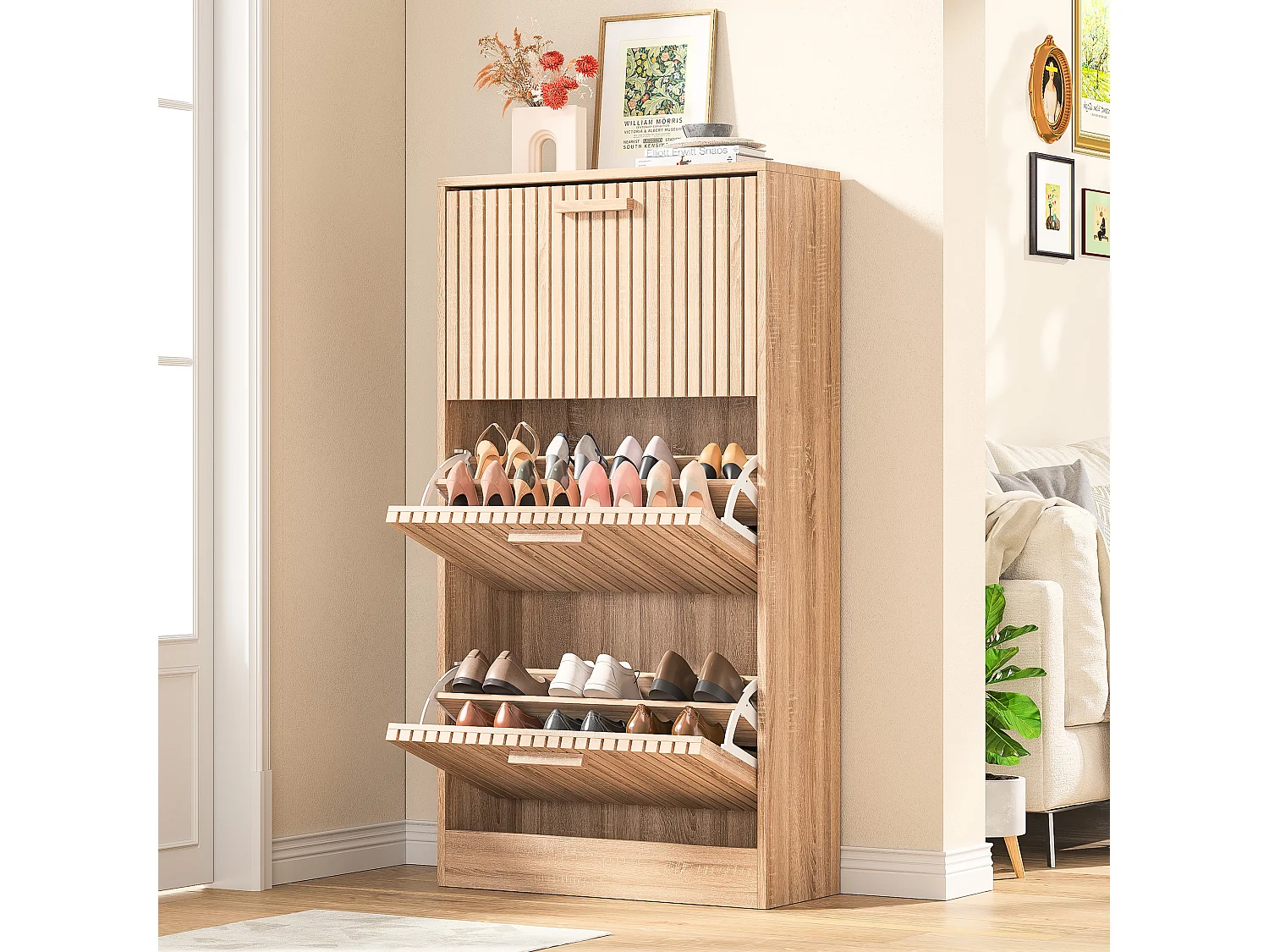 Meuble à Chaussures en Bois avec 3 Portes abattantes et étagères réglables, Armoire À Chaussures pour 18 Paires, 60 x 24 x 113 cm