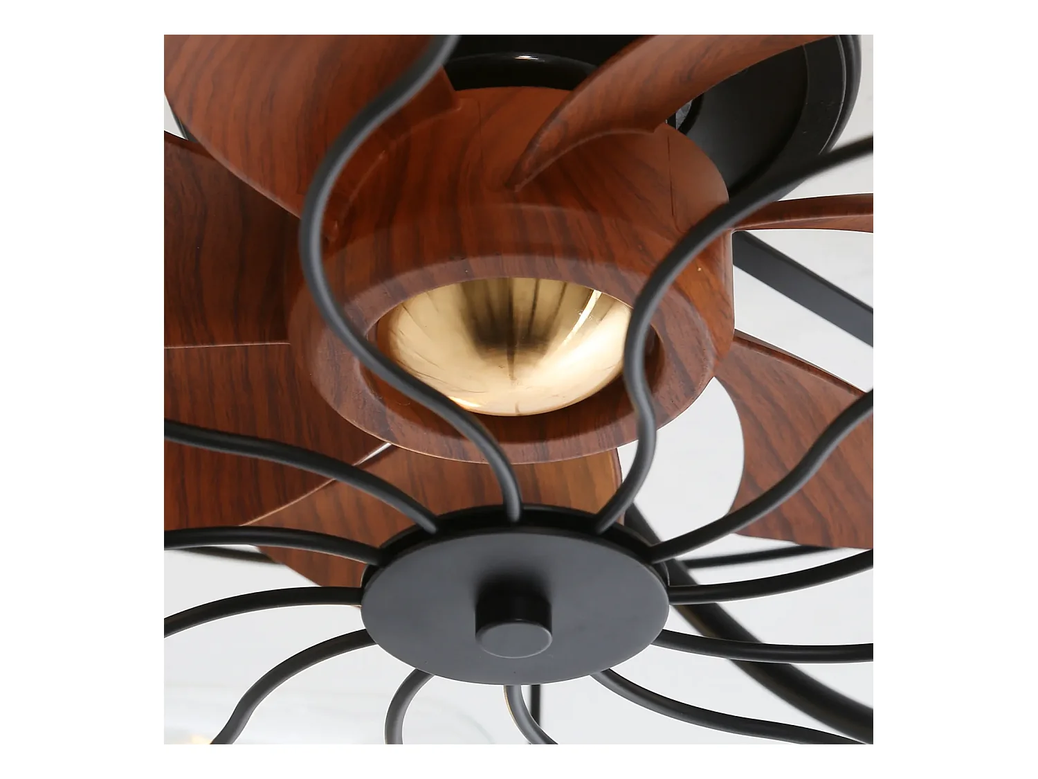 Ventilatore da soffitto a 7 pale da 50,8 cm con 4 luci e telecomando, motore DC reversibile, nero e marrone