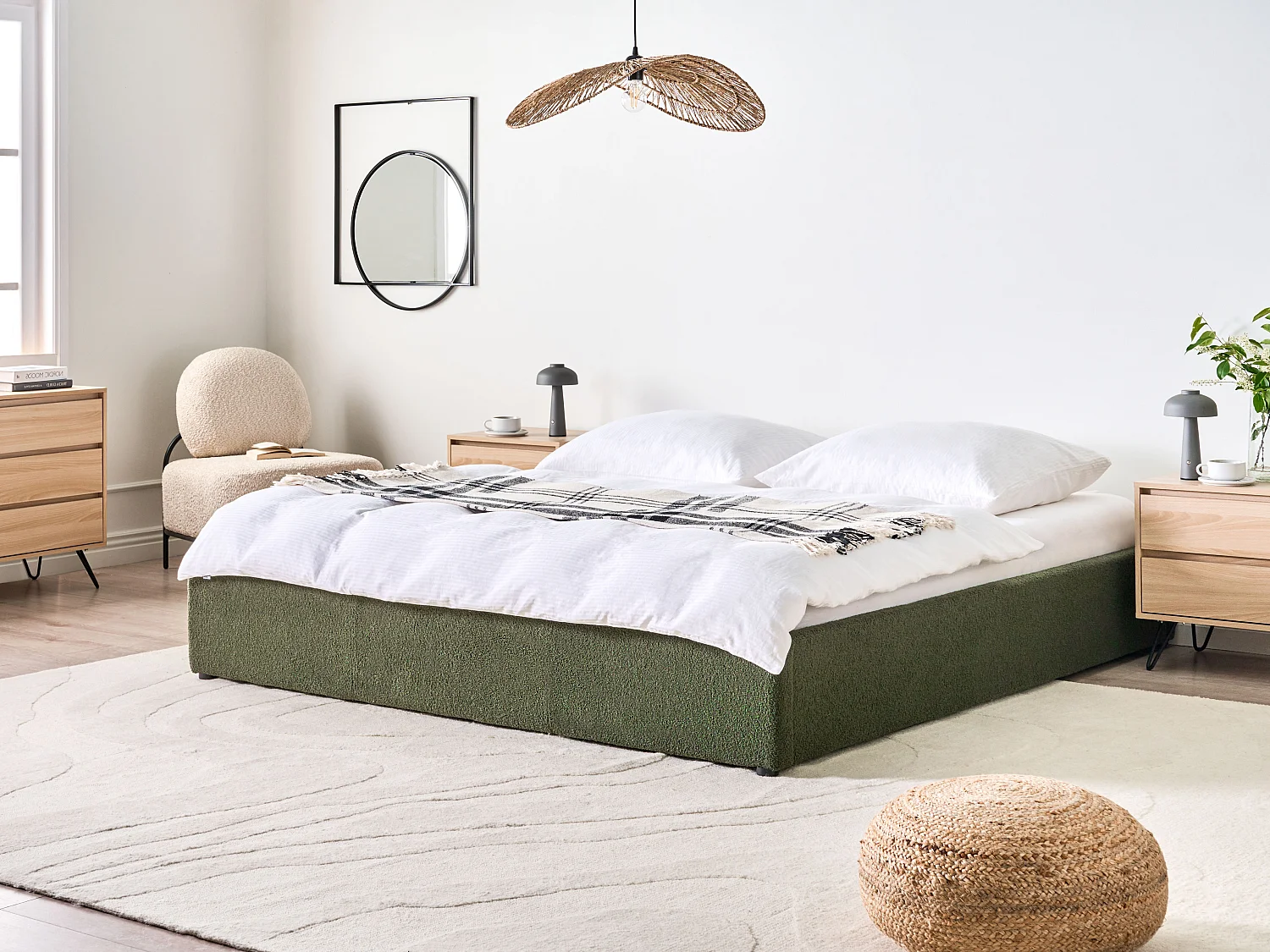 Lit ottoman sans tête de lit Bouclé DINAN 180 x 200 cm Vert foncé