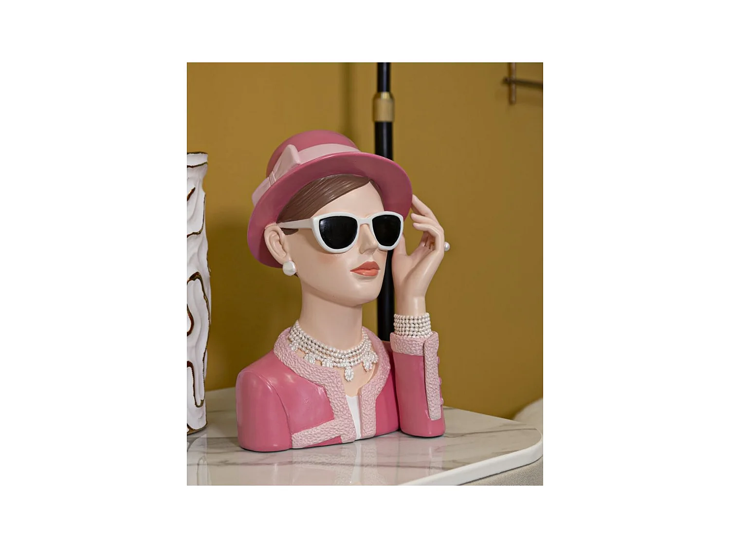 Sculpture Femme 1, Multicouleur, 18x11x26 cm, Seven Design