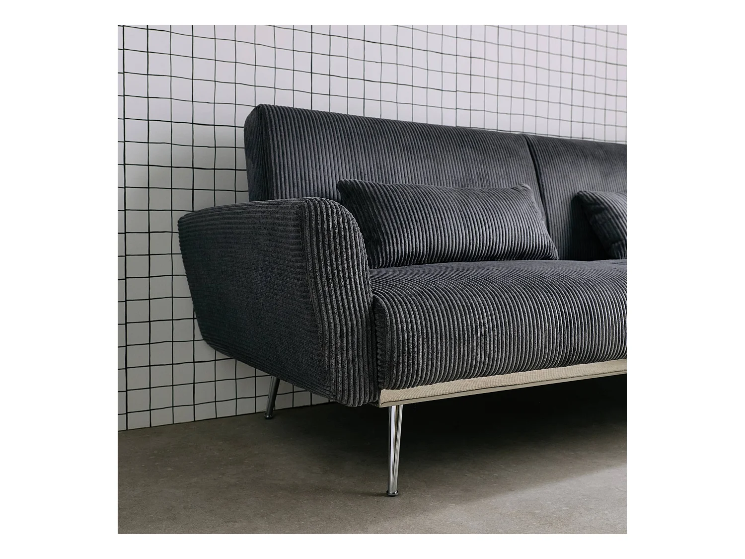 Canapé convertible design en velours côtelé gris foncé - Oskar - 3 places scandinave droit avec pieds métal chromé