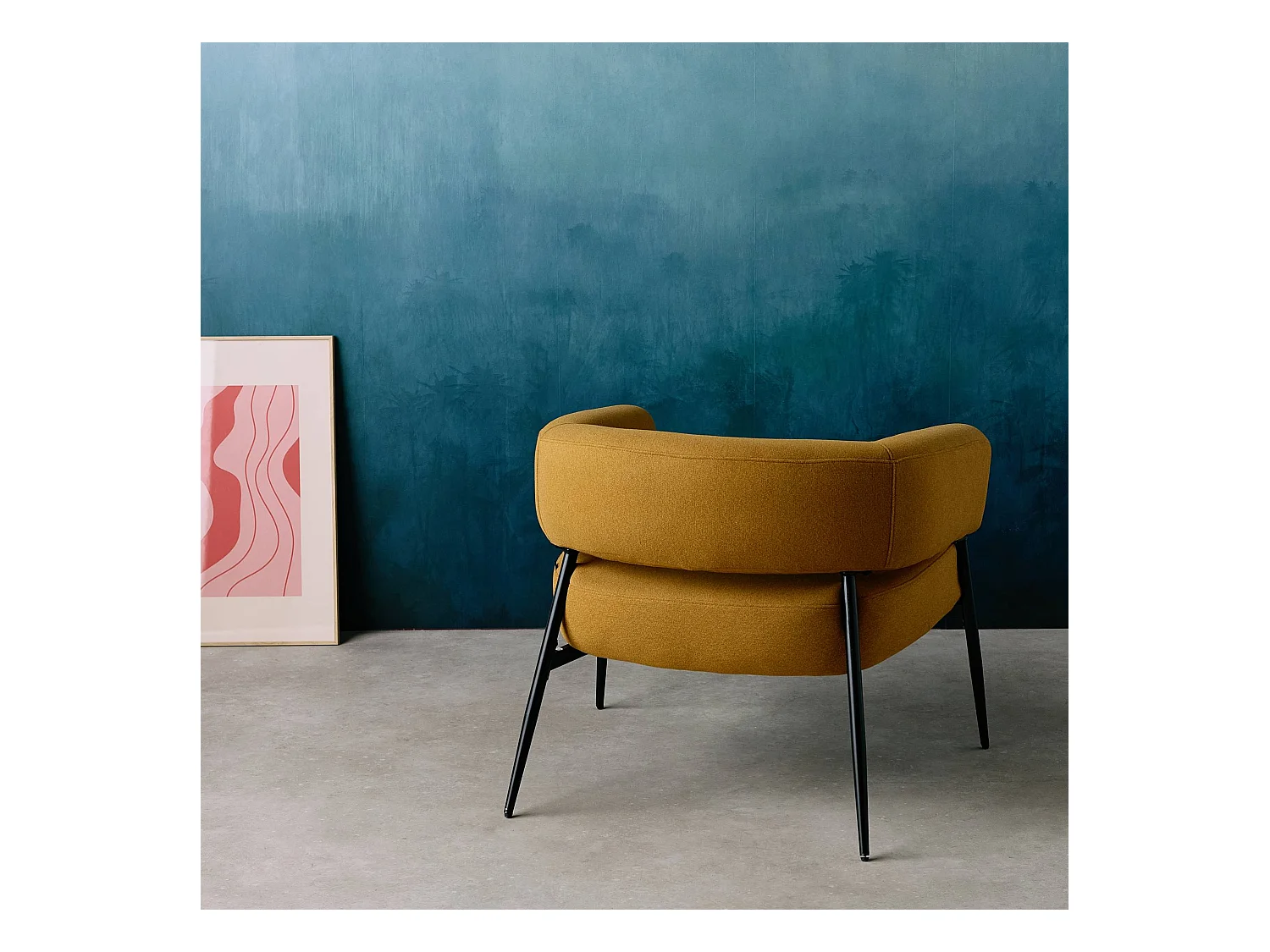 Fauteuil tissu moutarde dossier incurvé piétement métal L 81.5 x P 72.5 x H 69 cm - Cristo