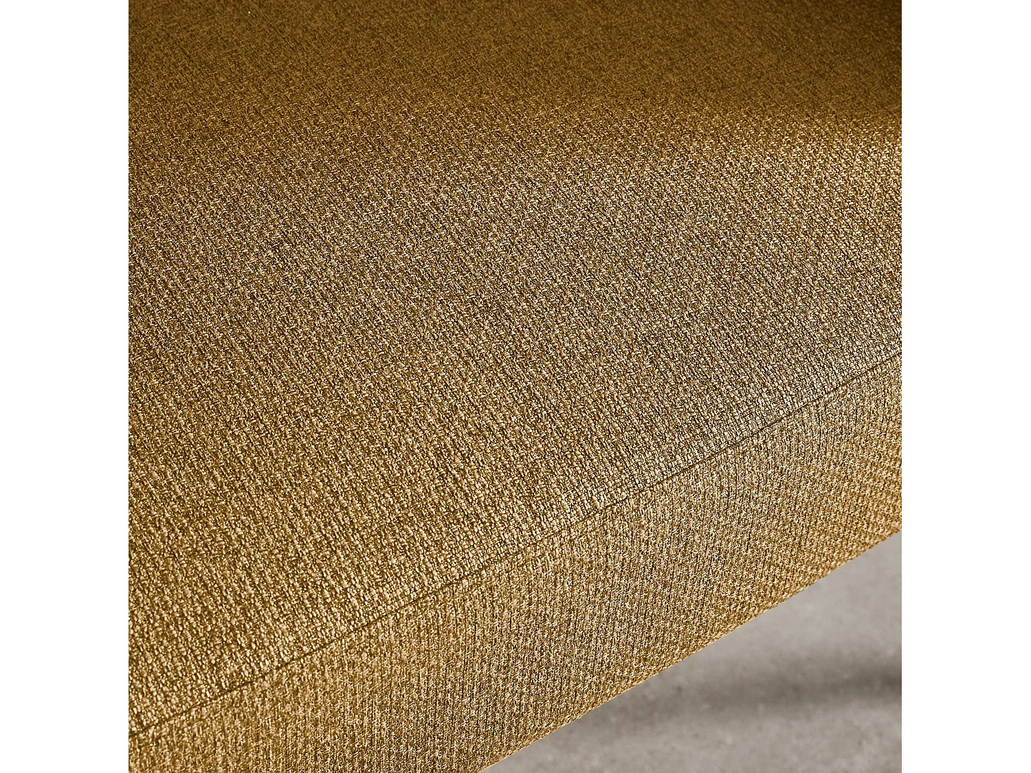 Fauteuil tissu moutarde dossier incurvé piétement métal L 81.5 x P 72.5 x H 69 cm - Cristo