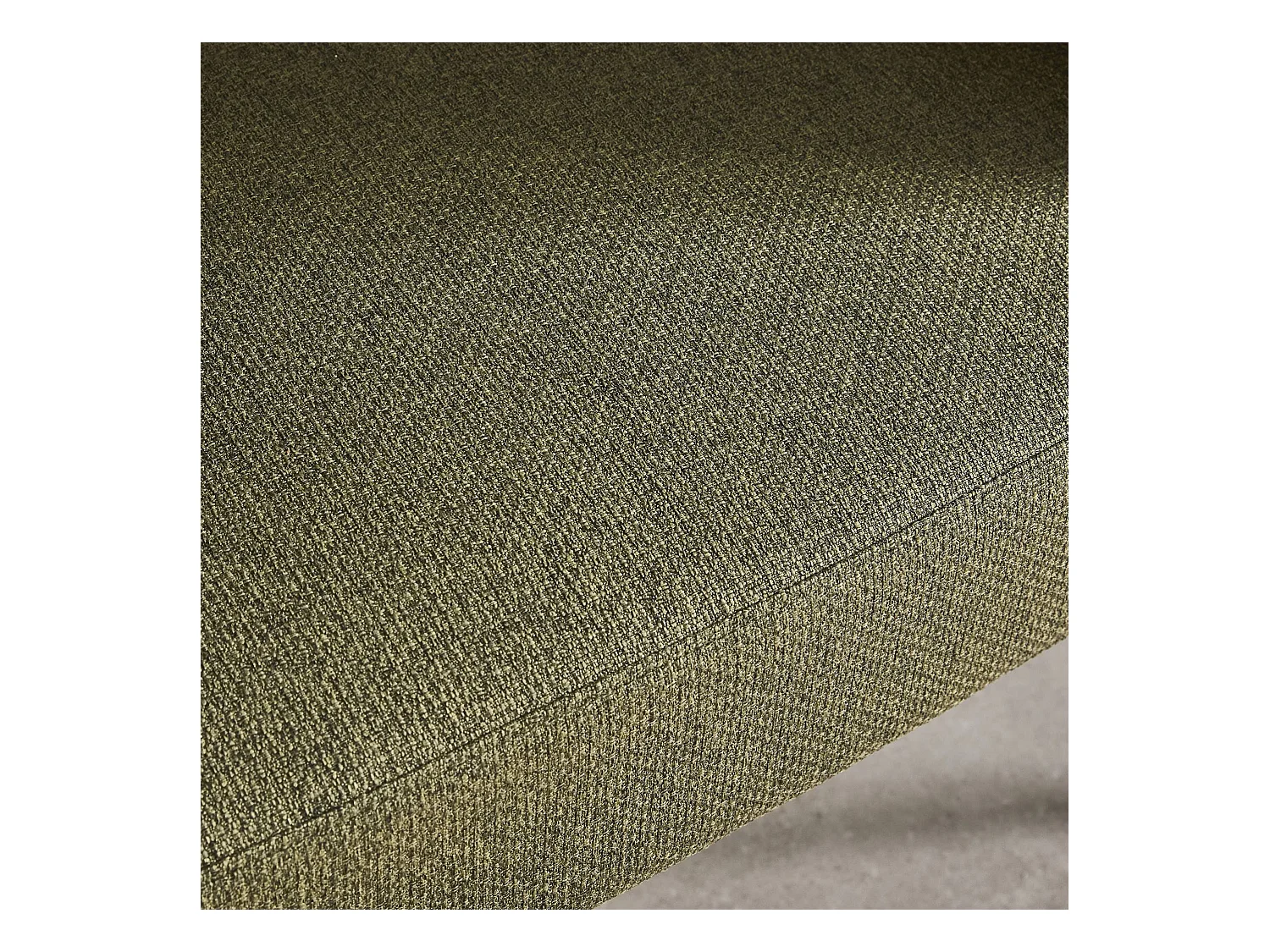 Fauteuil tissu kaki dossier incurvé piétement métal L 81.5 x P 72.5 x H 69 cm - Cristo