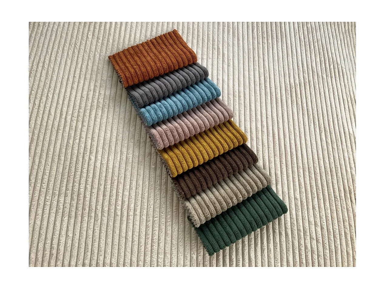 Canapé FARAH d'angle max réversible et convertible 5 places en velours côtelé - Terracotta