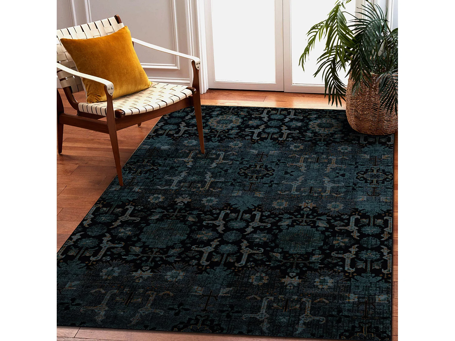 Tapis en laine OMEGA KARAJA fleurs bleu foncé 200x300 cm
