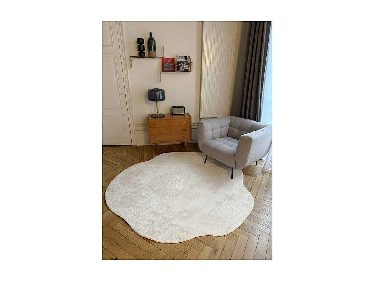 Tapis doux fourrure forme - LAPONIE 02 Crème 120*120