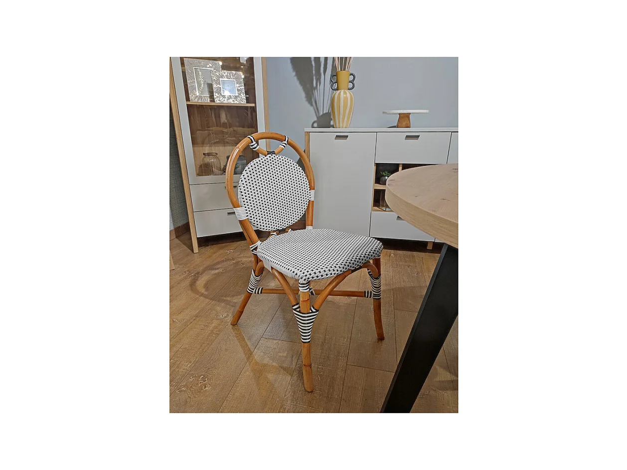 Lot 2 chaises bistrot en rotin naturel cannage noir et blanc - PIGALLE