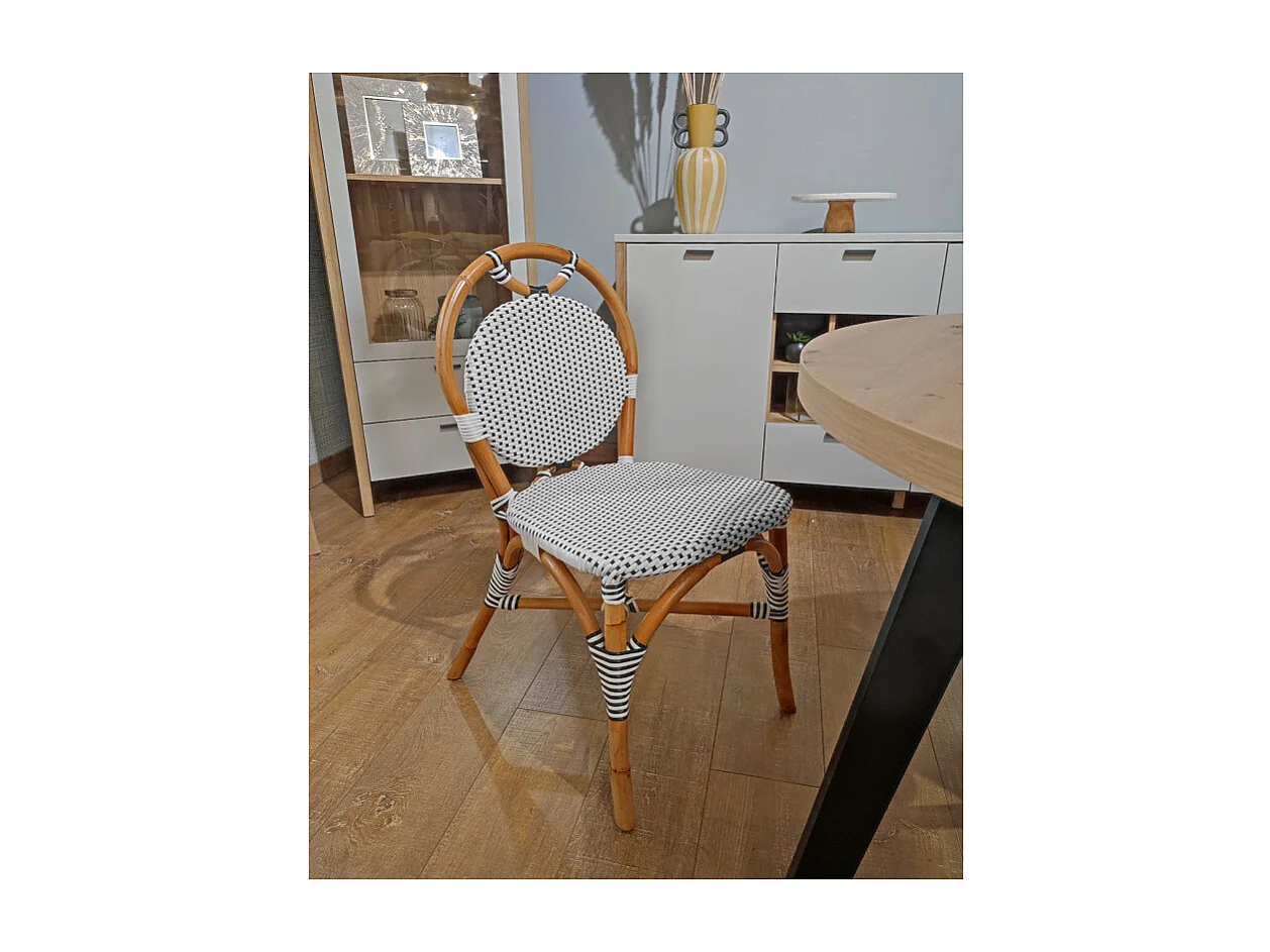 Lot 2 chaises bistrot en rotin naturel cannage noir et blanc - PIGALLE