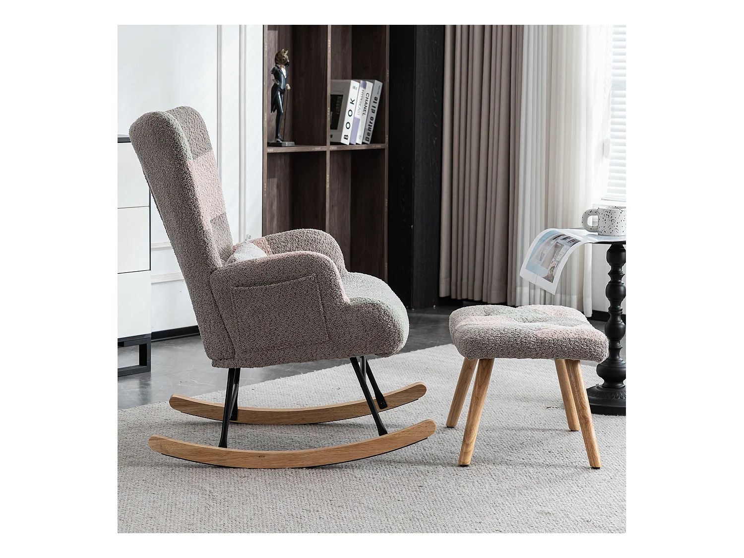 Mecedora con 1 cojín lumbar y taburete, respaldo regulable, estructura de metal y patas de madera, multicolor