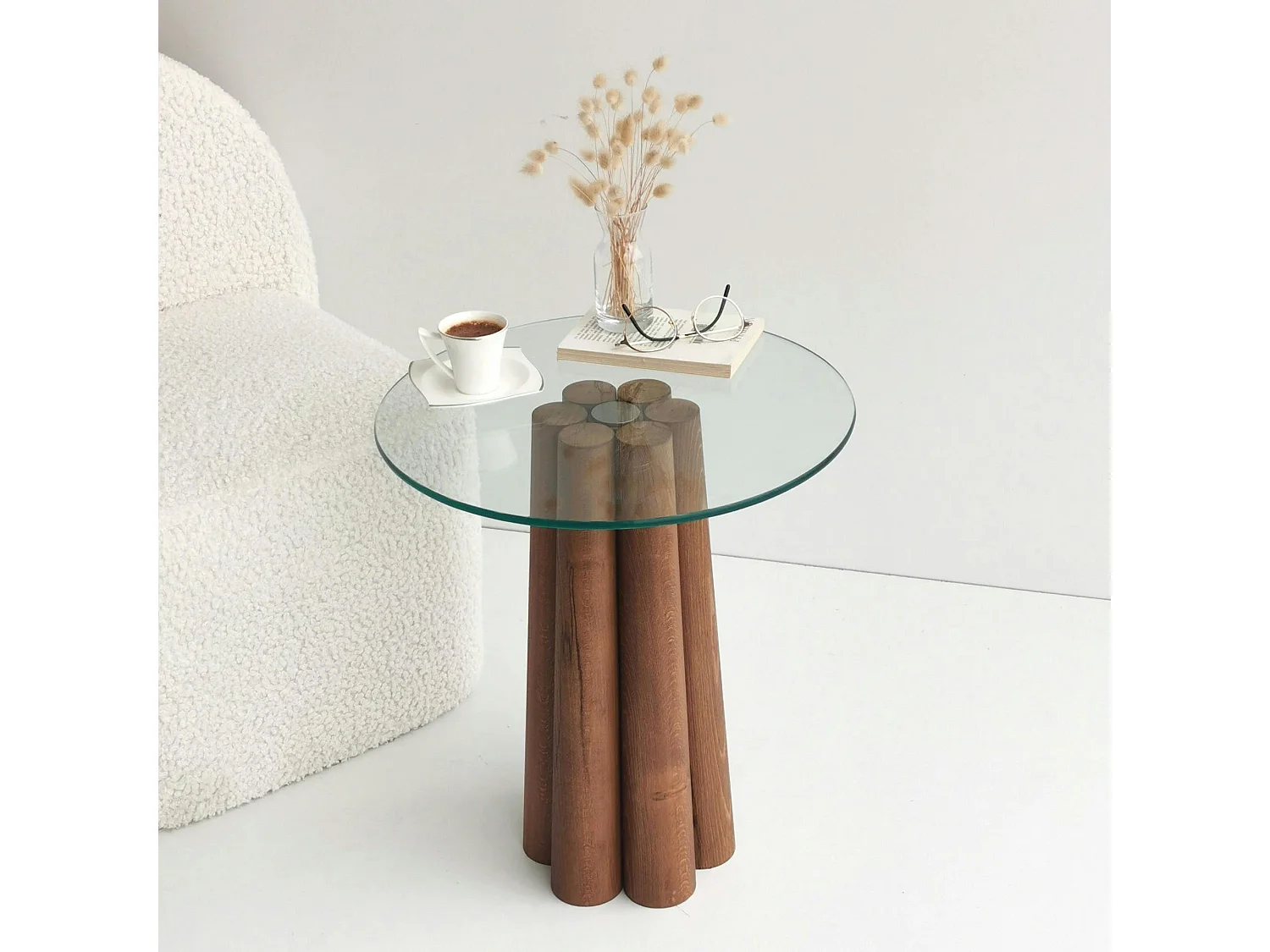 Bout de canapé en verre et bois brun - base sculptée ANZIO