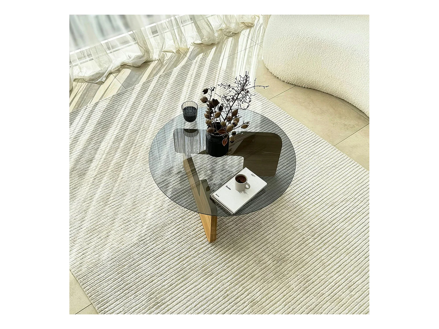 Table basse design en verre fumé – pied bois clair ANZIO