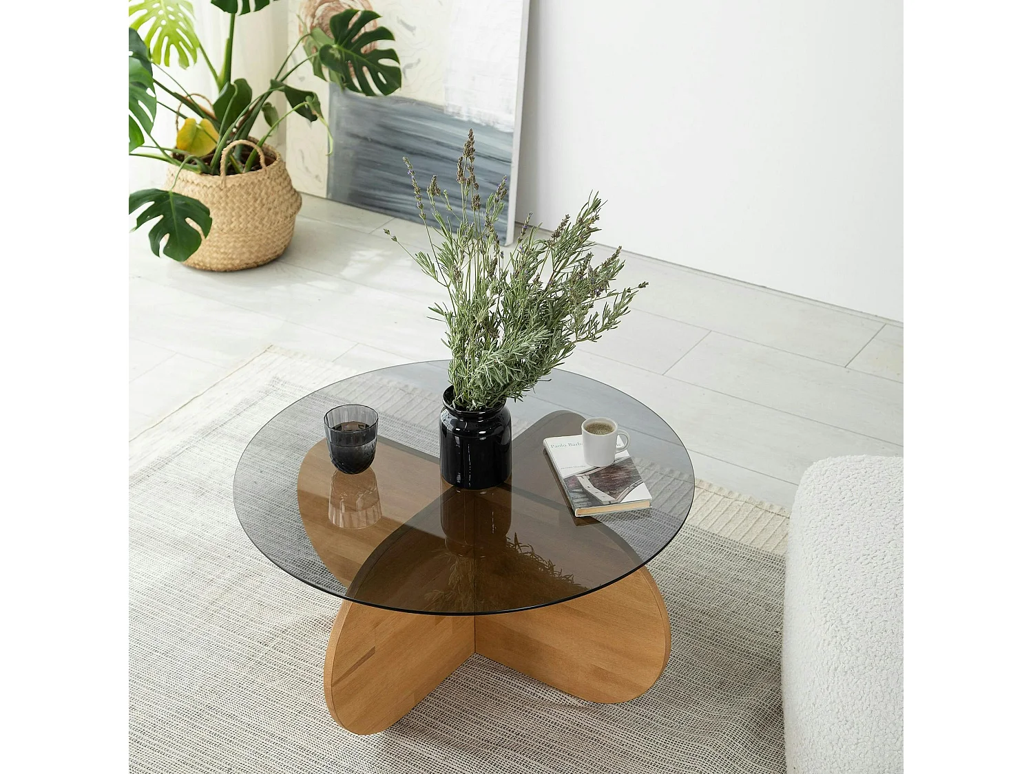 Table basse en verre fumé – pied en croix bois clair ANZIO