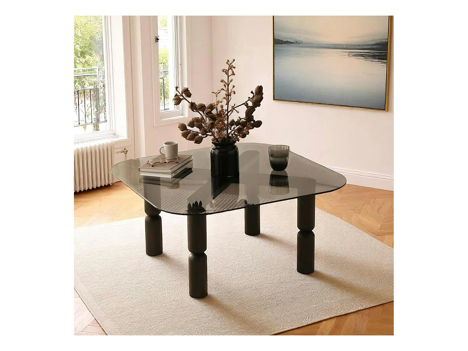 Table basse carrée en verre fumé - pieds bois sculpté BOMA