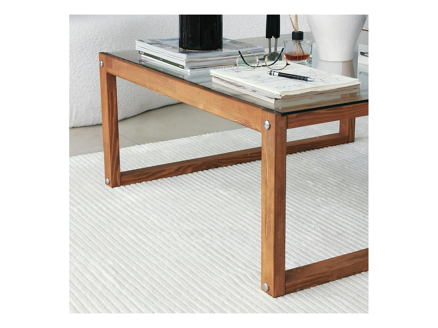 Table basse carrée en verre et bois brun LHASA